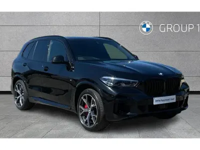 Begagnad BMW X5 M Sport 286 HK (210 kW) 2023 Svart SUV