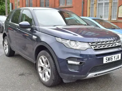 Used Land Rover Discovery Sport HSE 180 HP (132 kW) 2016 Blue SUV