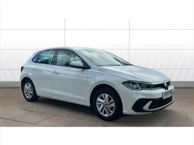 Used VW Polo Life 95 HP (69 kW) 2021 White Hatchback