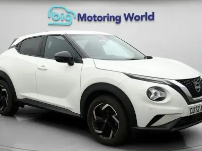 Usado Nissan Juke N-Connecta 114 HP (83 kW) 2022 Branco SUV