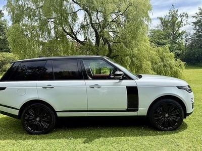 Used Land Rover Range Rover Vogue SE 340 HP (250 kW) 2018 White SUV