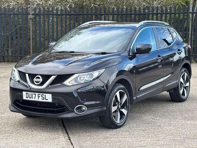 Used Nissan Qashqai N-Connecta 115 HP (84 kW) 2017 Black SUV