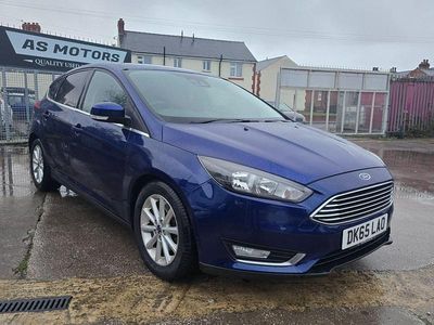 Blue Used 2015 Ford Focus Titanium Hatchback | £7,495 (Fair price)