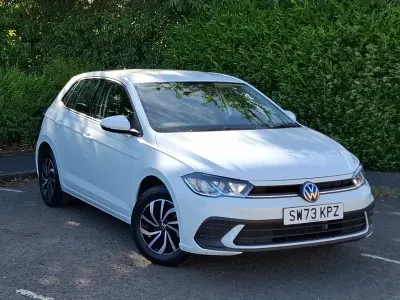 Used VW Polo Life 80 HP (58 kW) 2023 White Hatchback