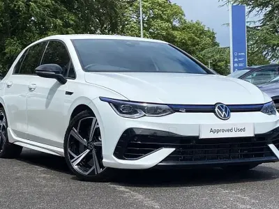 Used VW Golf VIII R 320 HP (235 kW) 2021 White Hatchback