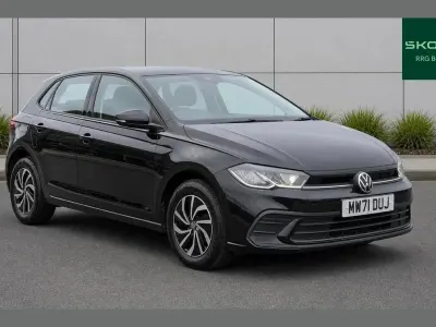 Used VW Polo Life 94 HP (69 kW) 2021 Black Hatchback