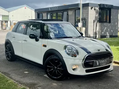 Usado Mini Cooper Hatch 2016 Blanco Utilitario