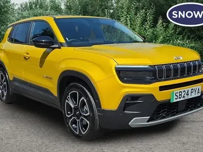 Used Jeep Avenger EV Summit 114 kW (156 HP) 2024 Yellow SUV