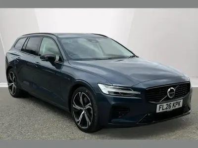 Used Volvo V60 Ultra 455 HP (334 kW) 2026 Special metallic  denim blue Estate