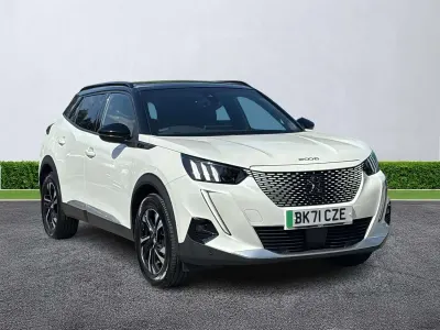 Used Peugeot e-2008 GTi 100 kW (136 HP) 2021 White SUV