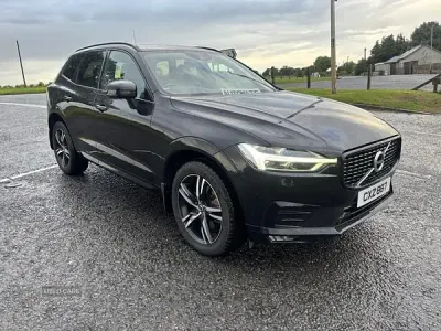 Used Volvo XC60 R-Design 187 HP (137 kW) 2018 Black SUV