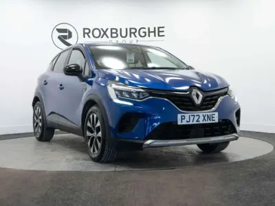 Używany Renault Captur Evolution 145 KM (106 kW) 2022 Niebieski SUV