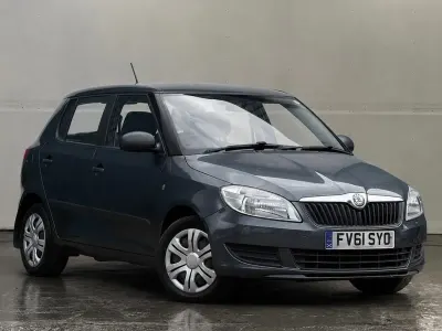 Usado Skoda Fabia 2011 Gris Utilitario
