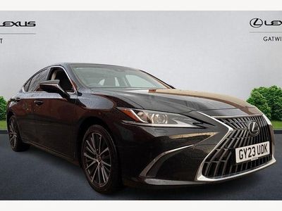Used 2021 Lexus ES300H Sedan | £31,629 (A bit pricey)