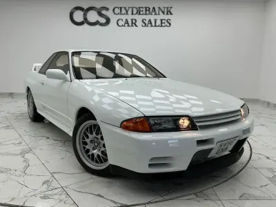 Used Nissan Skyline 1994 White Coupe