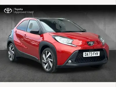 Used Toyota Aygo X 71 HP (52 kW) 2023 Red SUV