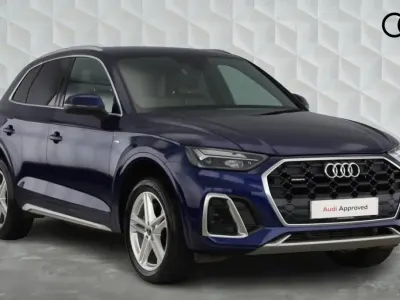 Used Audi Q5 S-Line 261 HP (191 kW) 2023 Blue SUV