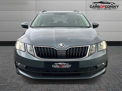 Usado Skoda Octavia SE Technology 115 CV (84 kW) 2019 Gris Familiar