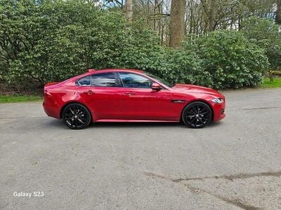 Used Jaguar XE Ingenium 200 HP (147 kW) 2019 Red Sedan
