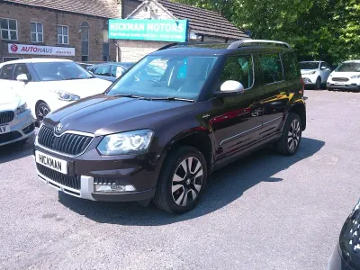 Used Skoda Yeti LAURIN & KLEMENT 150 HP (110 kW) 2016 Brown SUV