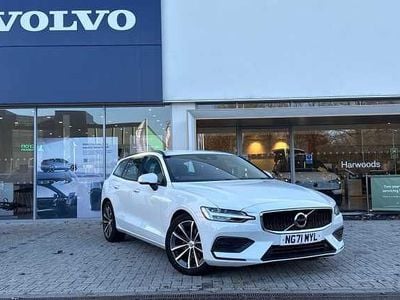 Used 2022 Volvo V60 Momentum Estate | £22,290 (Fair price)