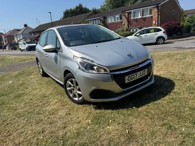 Used Peugeot 208 Active 2017 Silver Hatchback