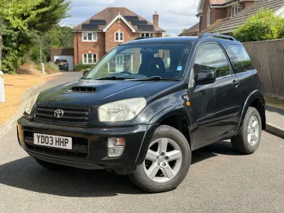 Used Toyota RAV4 114 HP (83 kW) 2003 Black SUV