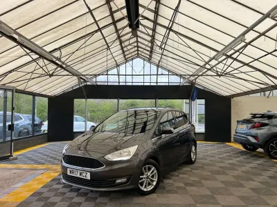 Begagnad Ford C-MAX Zetec 120 HK (88 kW) 2017 Grå Minibuss