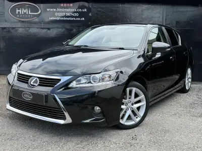 Used Lexus CT200h Luxury Line 136 HP (100 kW) 2016 Black Hatchback