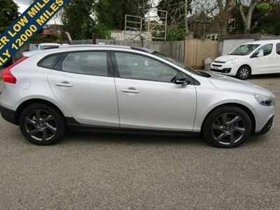 used Volvo V40 CC D2 Lux 5dr