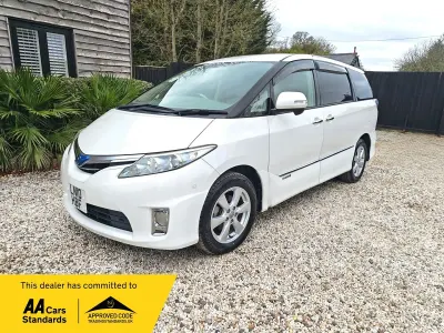 Used Toyota Estima Hybrid