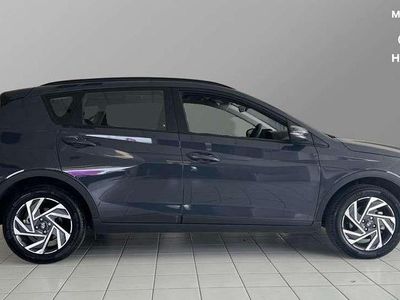 Begagnad Hyundai Bayon Advanced 100 HK (73 kW) 2024 Grå SUV