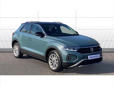 Used VW T-Roc Life 150 HP (110 kW) 2022 Blue SUV