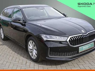 Used Skoda Superb SE Technology 200 HP (147 kW) 2025 Black Estate