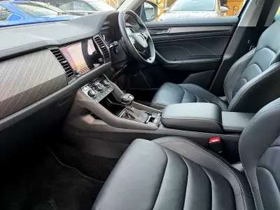 Used Skoda Kodiaq SE L Executive 150 HP (110 kW) 2024 Race blue metallic SUV