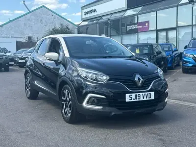 Used Renault Captur Iconic 150 HP (110 kW) 2019 Black  SUV