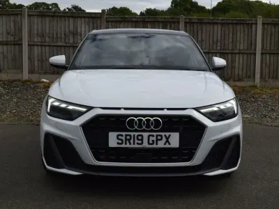 Used Audi A1 Sportback S-Line 150 HP (110 kW) 2019 White Hatchback