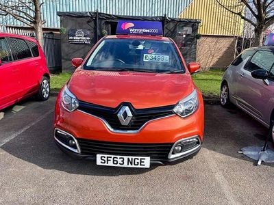 Used Renault Captur Dynamique 90 HP (66 kW) 2013 Orange SUV