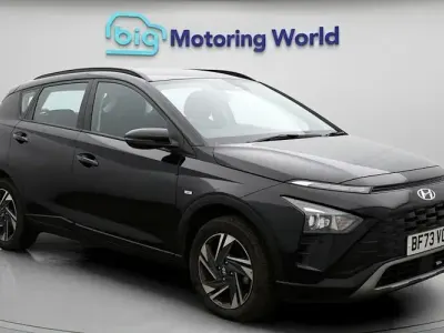 Begagnad Hyundai Bayon SE 101 HK (74 kW) 2024 Svart SUV