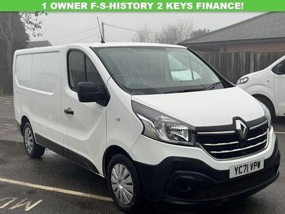 White Used 2021 Renault Trafic Business MPV | £9,700 (Good price)