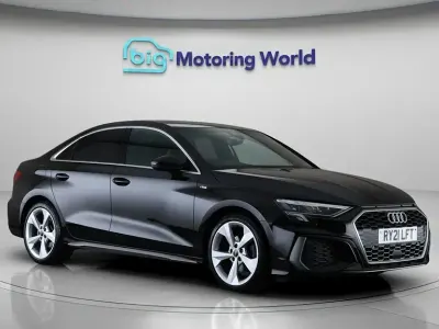Używany Audi A3 S-Line 110 KM (80 kW) 2021 Czarny Sedan/Limuzyna