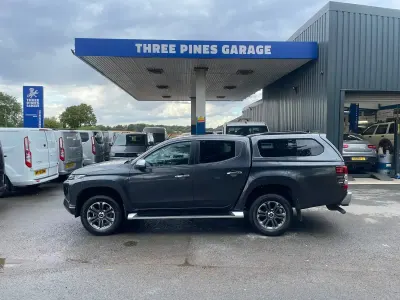 Used Mitsubishi L200 150 HP (110 kW) 2020 Grey Pickup