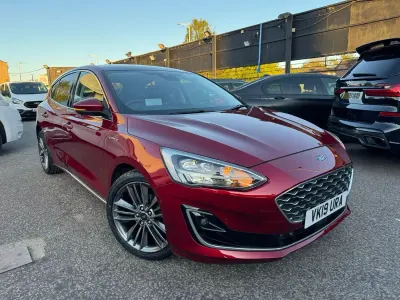 Used Ford Focus Vignale 150 HP (110 kW) 2019 Red Hatchback