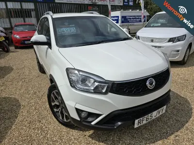 Used SsangYong Korando 176 HP (129 kW) 2015 White SUV