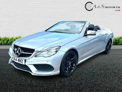 Usado Mercedes E220 AMG 168 CV (123 kW) 2014 Plateado Descapotable