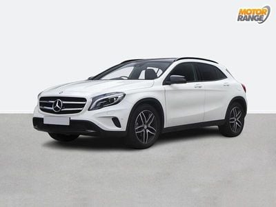 Mercedes GLA220