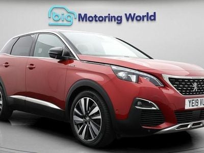 Used Peugeot 3008 Premium 131 HP (96 kW) 2019 Red Hatchback