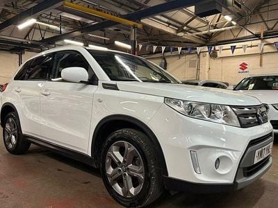 Used Suzuki Vitara SZ-T 120 HP (88 kW) 2017 White SUV