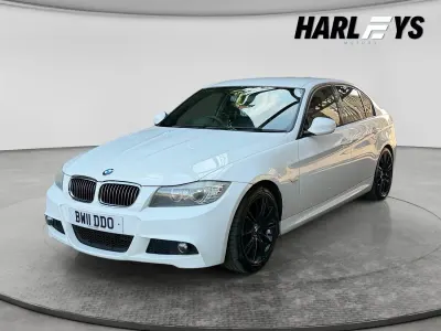 Used BMW 318 Sport Line 2011 White Sedan
