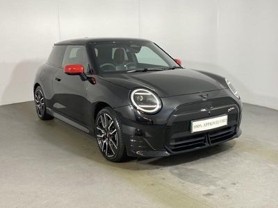 Black Used 2024 Mini Cooper SE Hatch Hatchback | £29,000